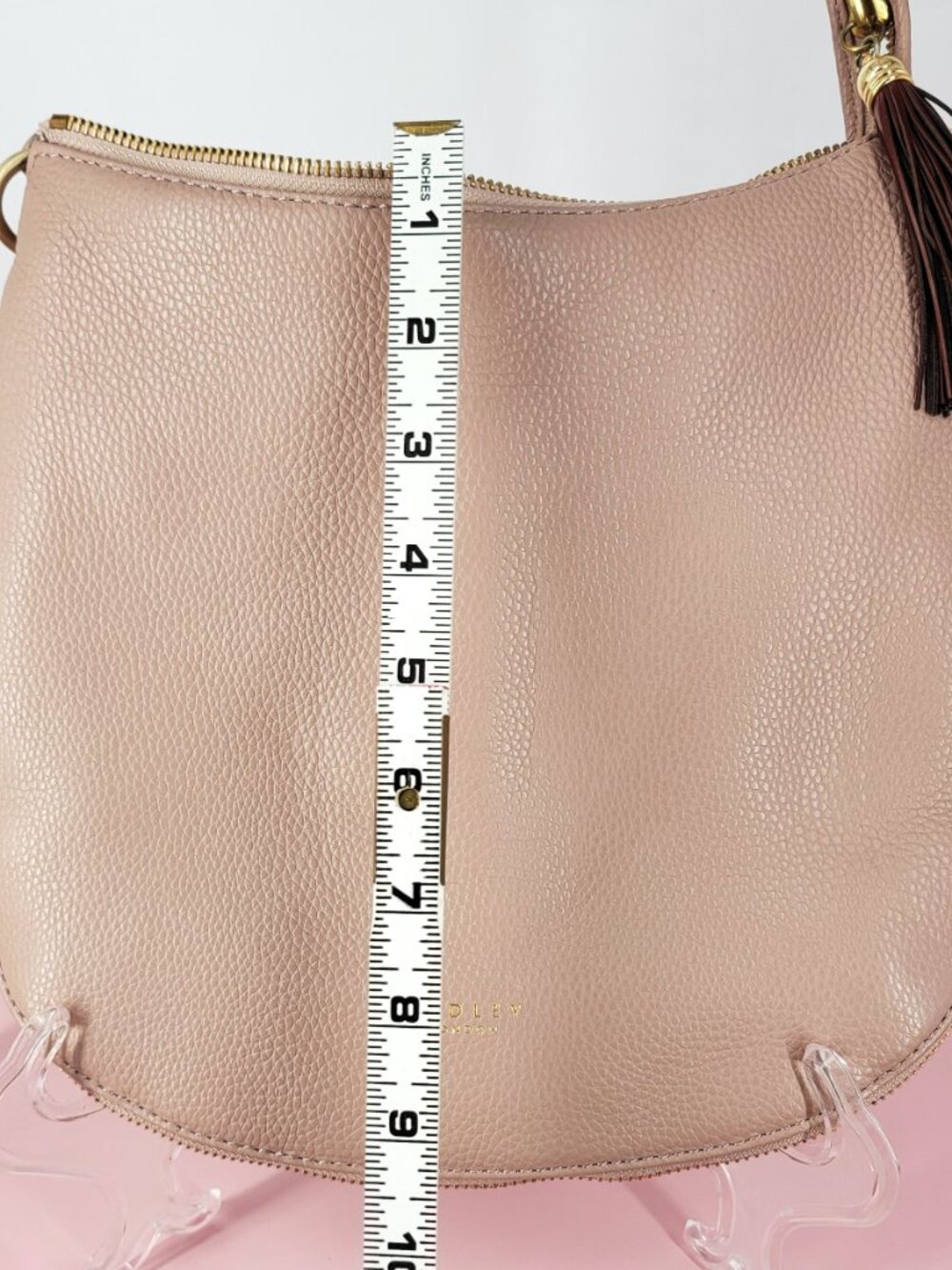 Radley London NWOT Blush Pebble Leather Pudding Lane Crossbody Hobo Bag Expands - Picture 7 of 16